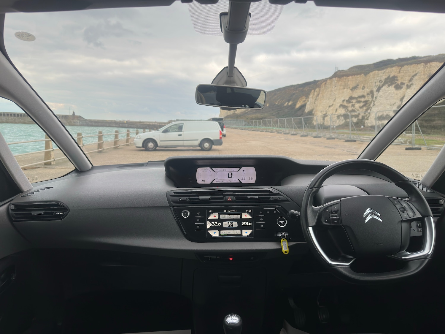 Used Citroen Grand C4 Picasso 2016 for sale - 77590027: Photo 11