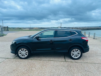 Used Nissan Qashqai 2014 for sale - 77590043: Photo