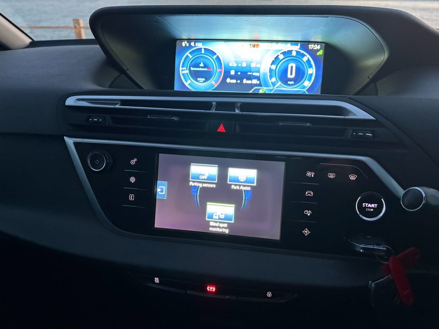 Used Citroen Grand C4 Picasso 2016 for sale - 77590030: Photo 13