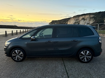 Used Citroen Grand C4 Picasso 2016 for sale - 77590030: Photo