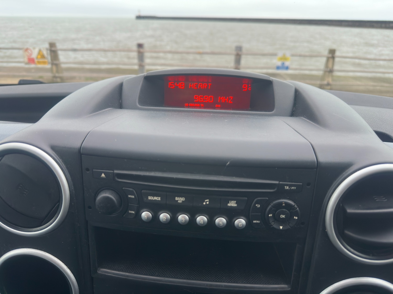 Used Peugeot Partner Tepee 2014 for sale - 77590036: Photo 12