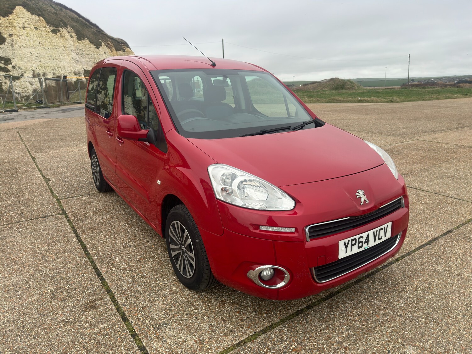 Used Peugeot Partner Tepee 2014 for sale - 77590036: Photo 8