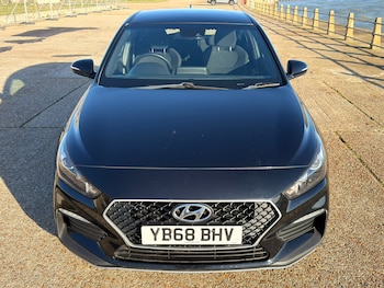 Used Hyundai i30 2018 for sale - 77590044: Photo