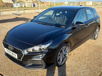 Used Hyundai i30 2018 for sale - 77590044: Photo