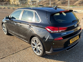 Used Hyundai i30 2018 for sale - 77590044: Photo