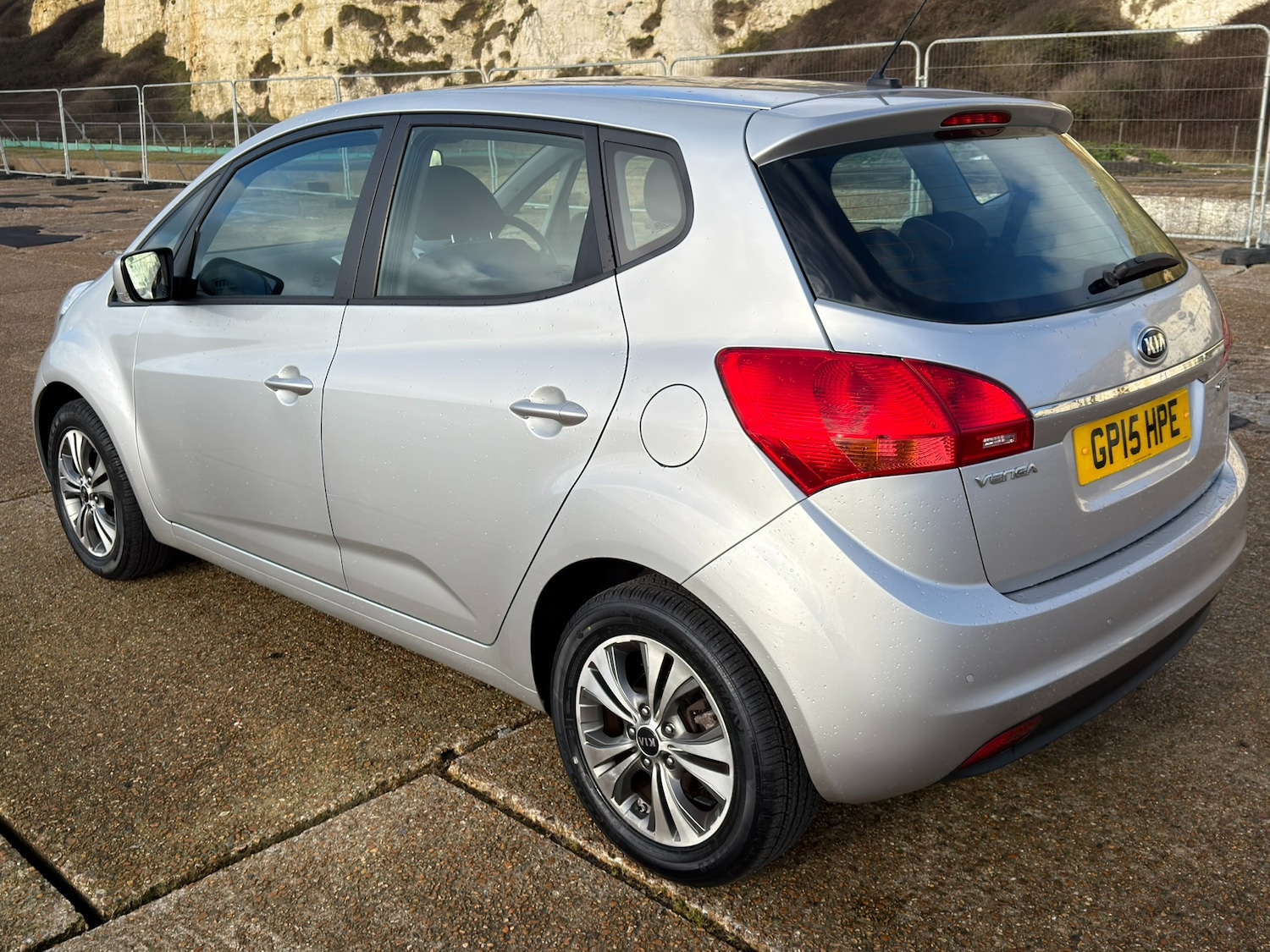 Used Kia Venga 2015 for sale - 77590033: Photo 4