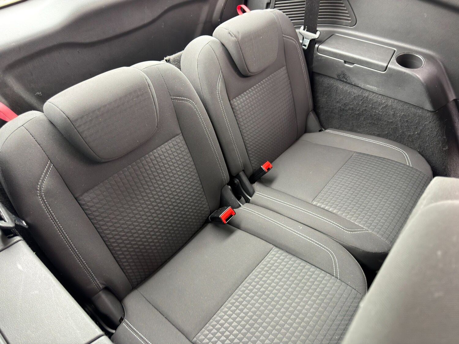 Used Ford Grand C-Max 2015 for sale - 78148984: Photo 18