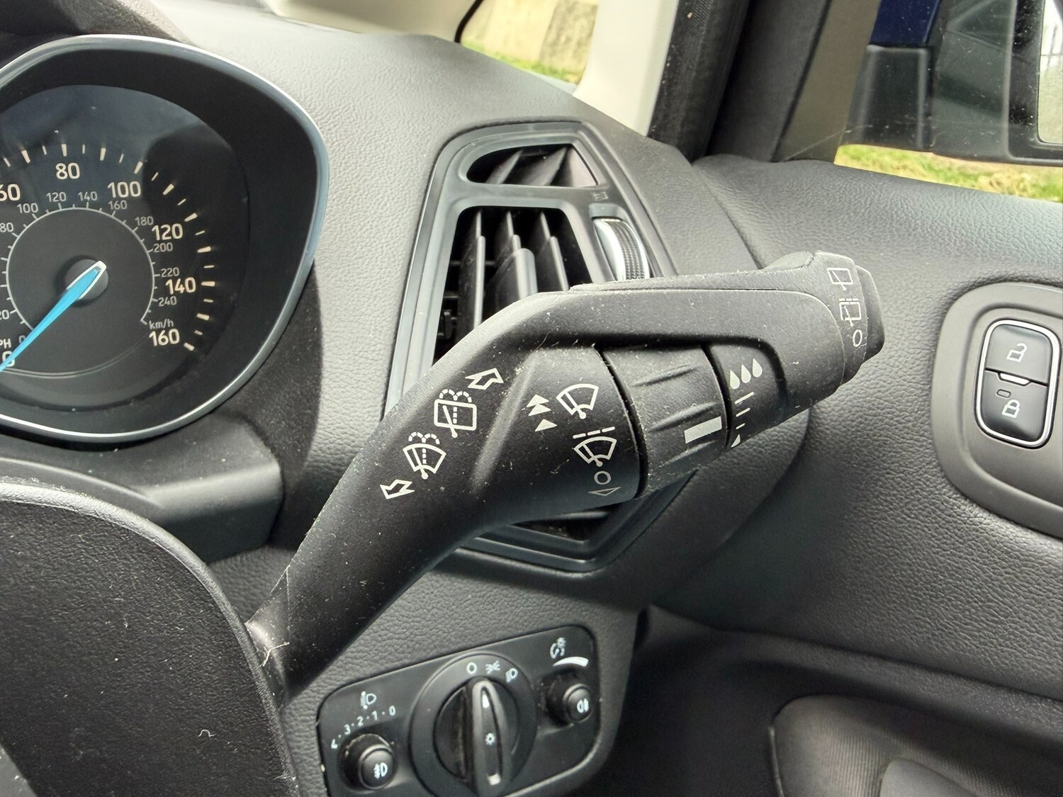 Used Ford Grand C-Max 2015 for sale - 78148984: Photo 26