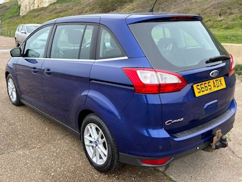 Used Ford Grand C-Max 2015 for sale - 78148984: Photo