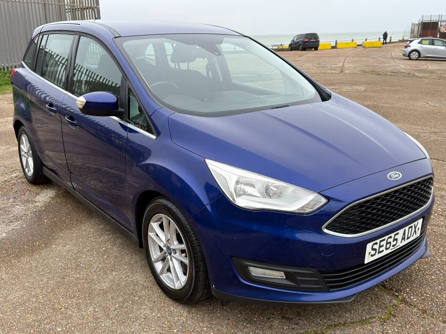 Used Ford Grand C-Max 2015 for sale - 78148984: Photo 8