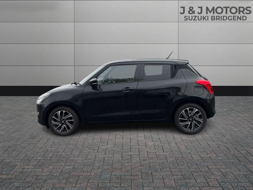 Used Suzuki Swift 2023 for sale - 77641905: Photo 4