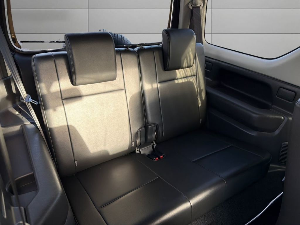 Used Suzuki Jimny 2012 for sale - 76782855: Photo 10