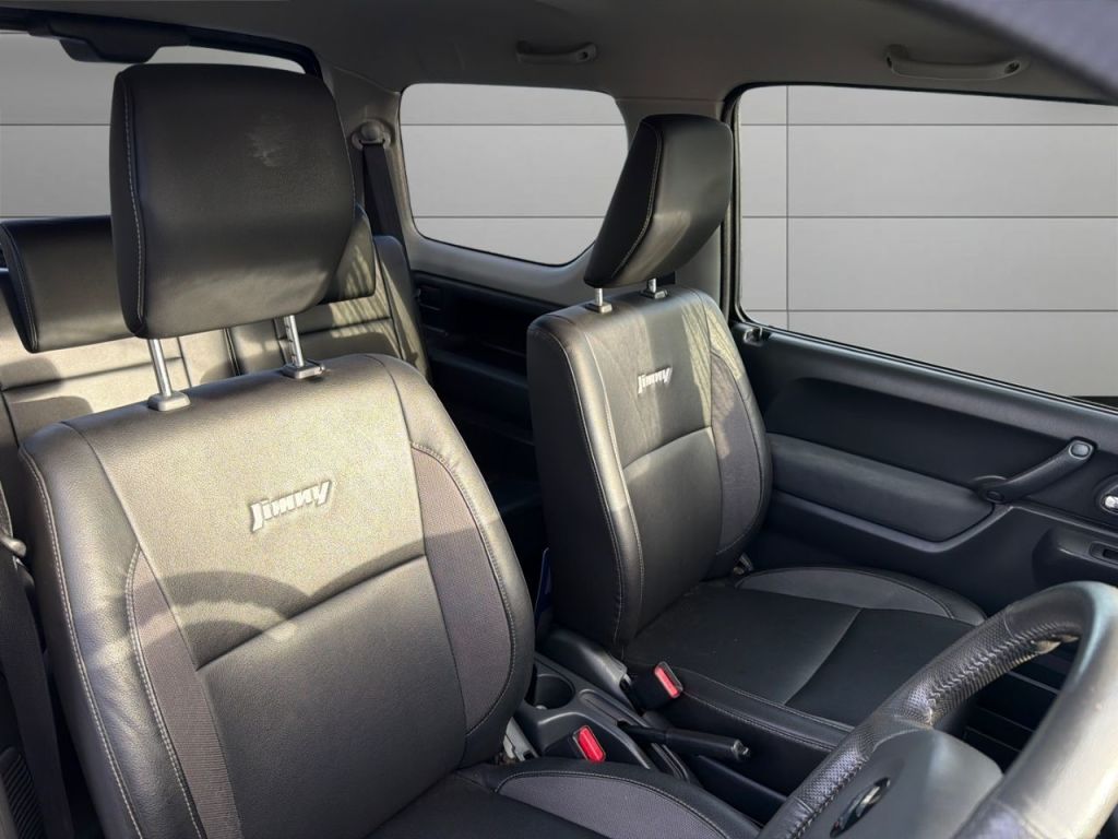 Used Suzuki Jimny 2012 for sale - 76782855: Photo 11