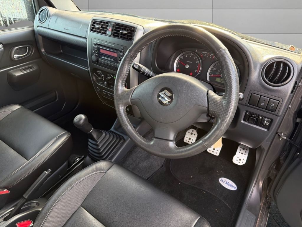 Used Suzuki Jimny 2012 for sale - 76782855: Photo 9