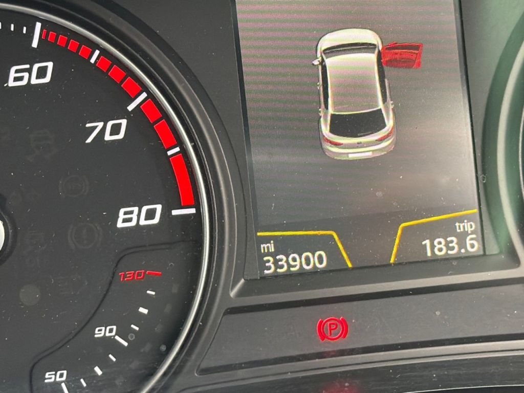 Used SEAT Leon 2018 for sale - 76782860: Photo 12