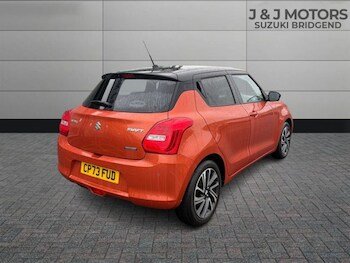 Used Suzuki Swift 2023 for sale - 77211631: Photo