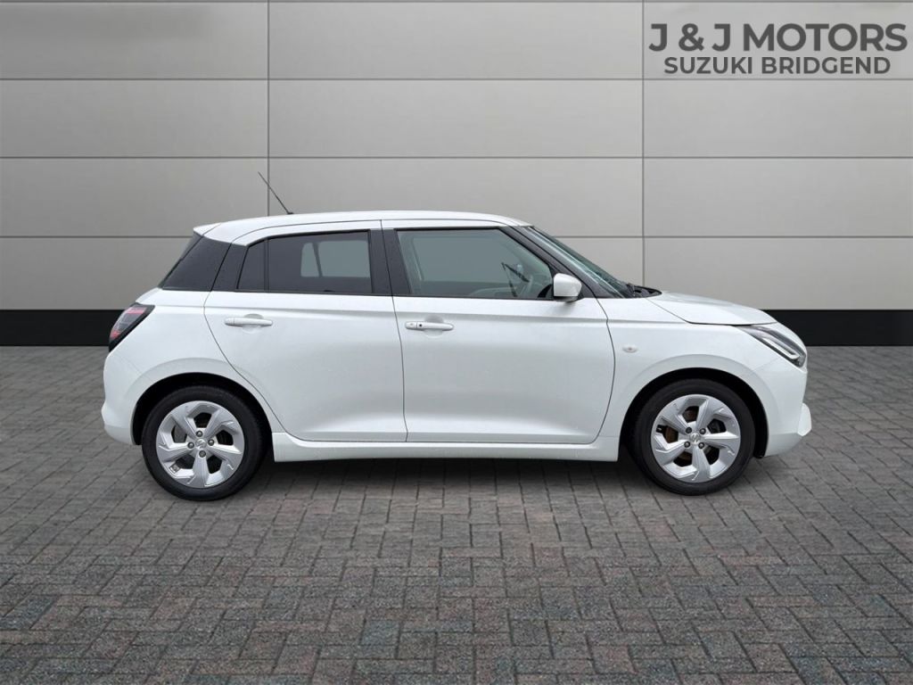 Used Suzuki Swift 2024 for sale - 77805385: Photo 8