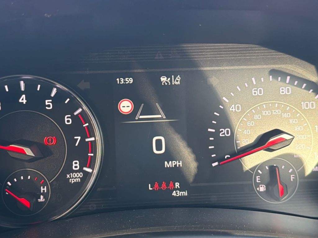 Used Suzuki Swift 2025 for sale - 76782846: Photo 12