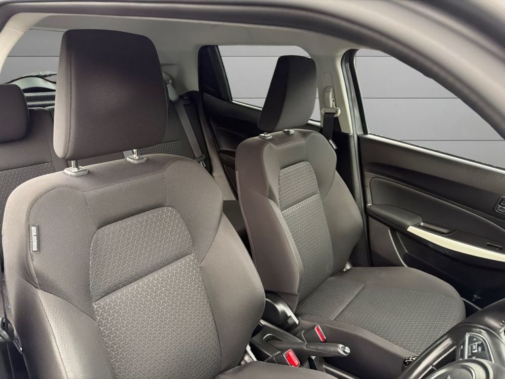 Used Suzuki Swift 2022 for sale - 76882924: Photo 11