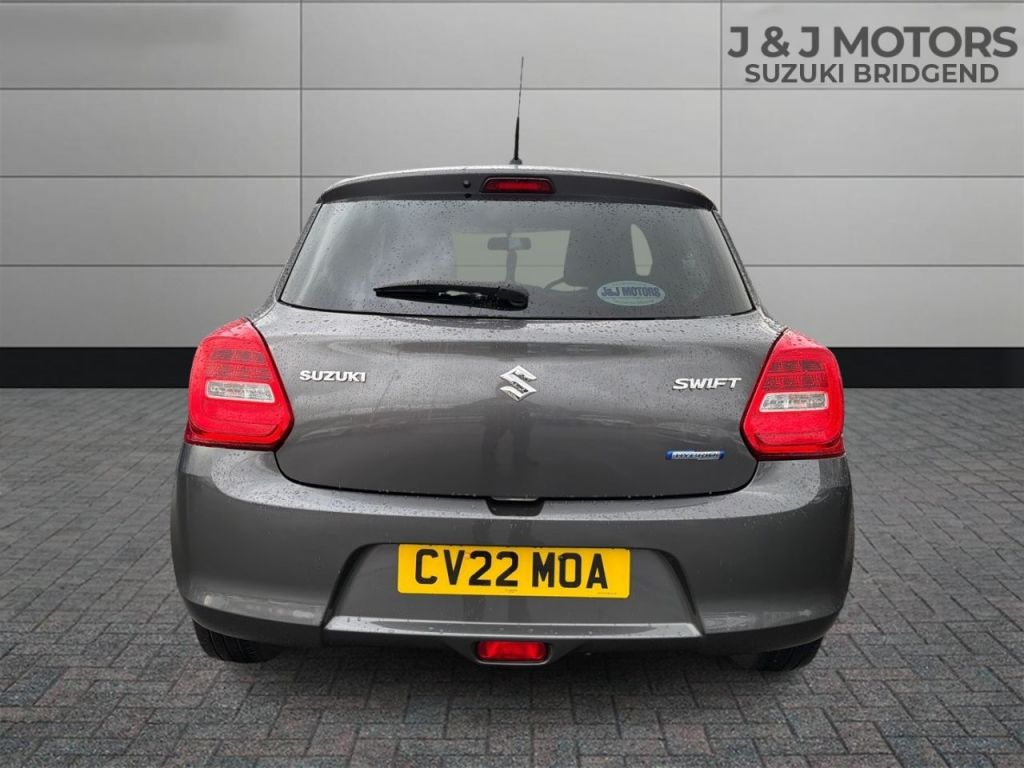 Used Suzuki Swift 2022 for sale - 76882924: Photo 6