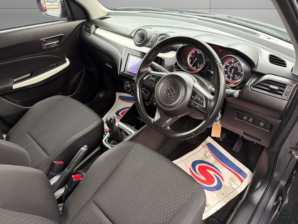 Used Suzuki Swift 2022 for sale - 76882924: Photo 9