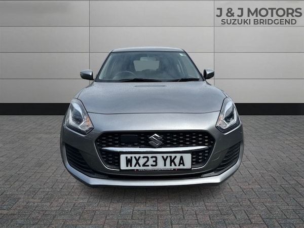 Used Suzuki Swift 2023 for sale - 75253245: Photo 2