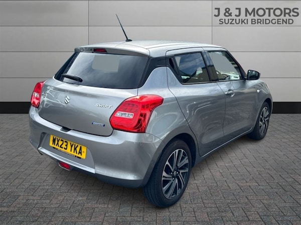 Used Suzuki Swift 2023 for sale - 75253245: Photo 7