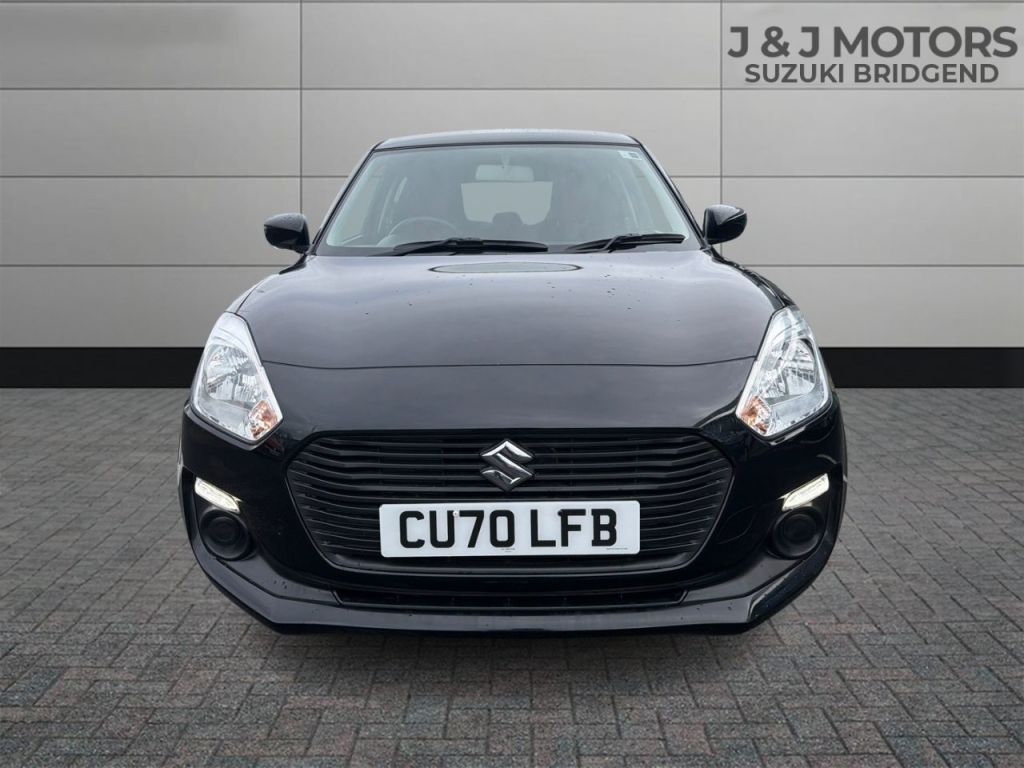 Used Suzuki Swift 2020 for sale - 77200602: Photo 2