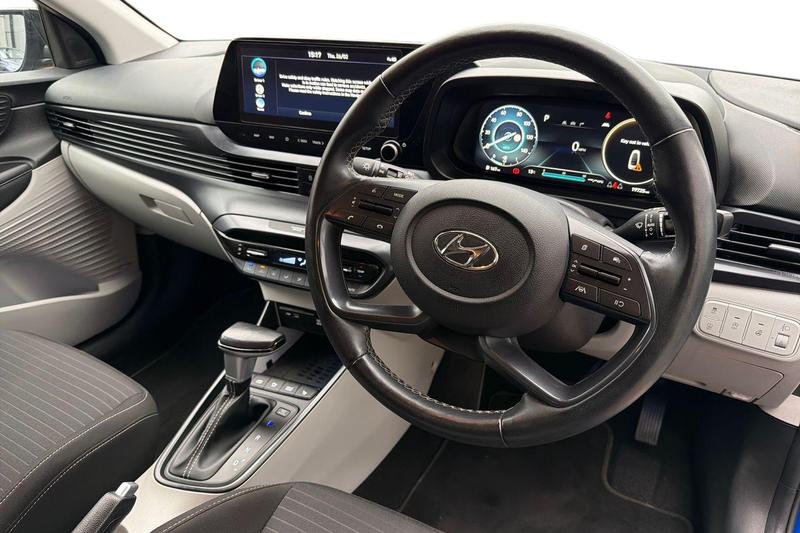 Used Hyundai i20 2023 for sale - 77685121: Photo 10