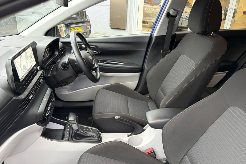 Used Hyundai i20 2023 for sale - 77685121: Photo 29