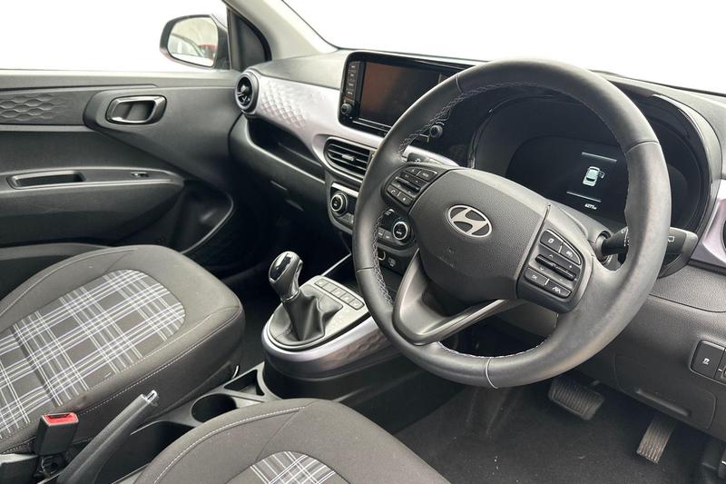 Used Hyundai i10 2024 for sale - 76196575: Photo 10