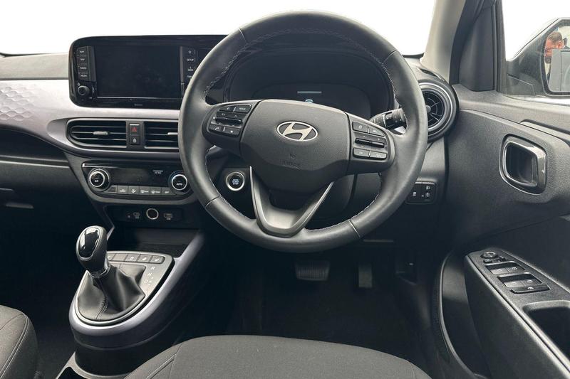 Used Hyundai i10 2024 for sale - 76196575: Photo 11