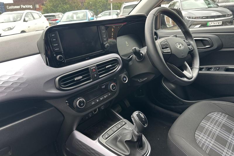 Used Hyundai i10 2024 for sale - 76196575: Photo 26