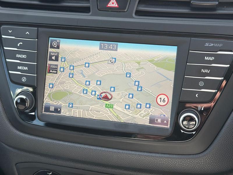 Used Hyundai i20 2017 for sale - 77981333: Photo 18