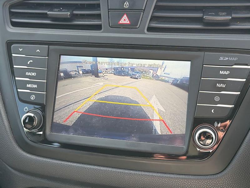 Used Hyundai i20 2017 for sale - 77981333: Photo 19