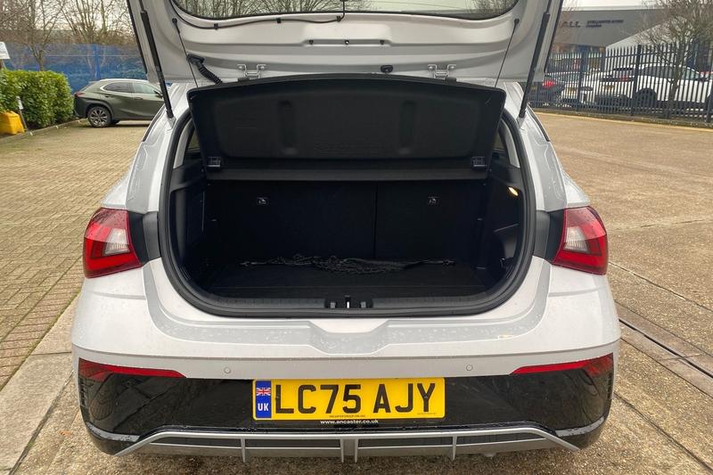 Used Hyundai i20 2025 for sale - 77965816: Photo 24