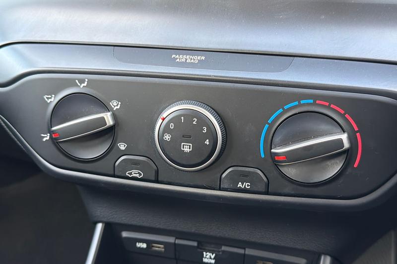 Used Hyundai i20 2022 for sale - 77918754: Photo 15