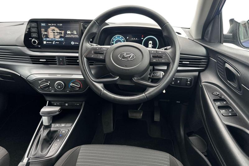 Used Hyundai i20 2023 for sale - 77064040: Photo 11