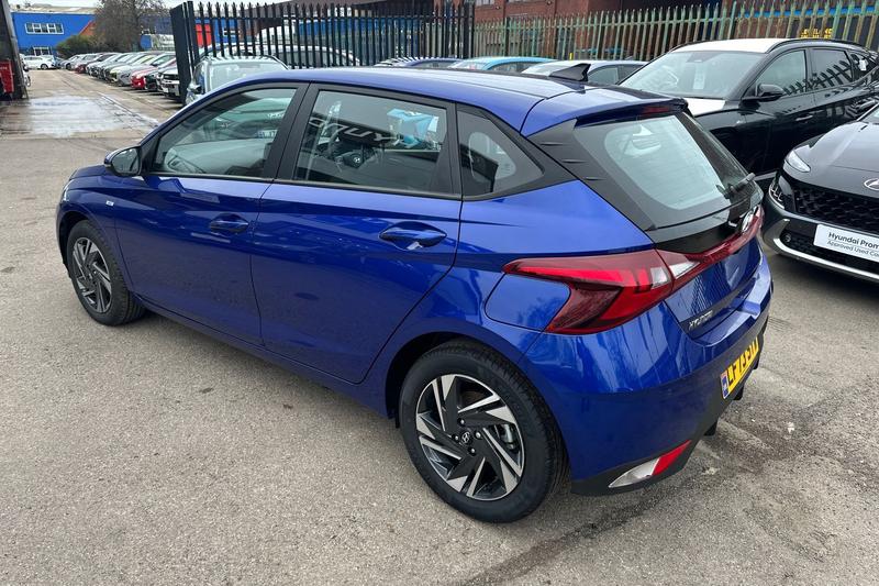 Used Hyundai i20 2023 for sale - 77064040: Photo 32