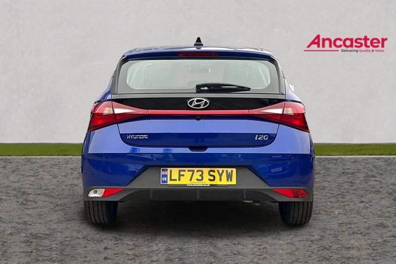 Used Hyundai i20 2023 for sale - 77064040: Photo 4
