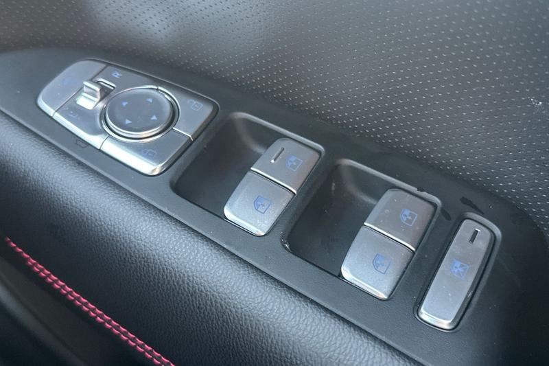 Used Genesis G70 2024 for sale - 76415856: Photo 16