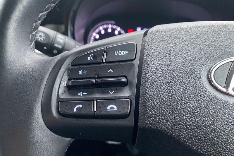 Used Hyundai i10 2023 for sale - 77157474: Photo 21