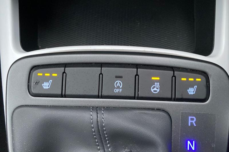 Used Hyundai i10 2023 for sale - 77157474: Photo 26