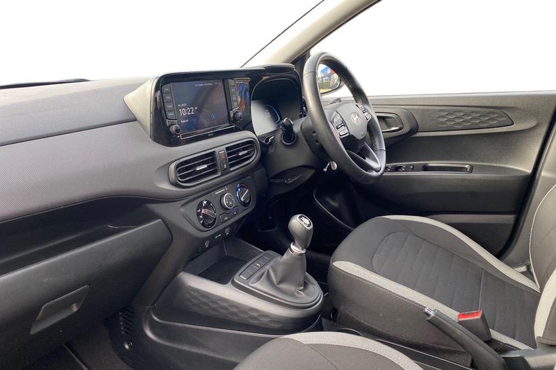 Used Hyundai i10 2024 for sale - 77619878: Photo 13