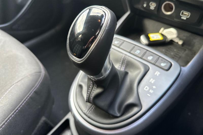 Used Hyundai i10 2023 for sale - 77055882: Photo 25