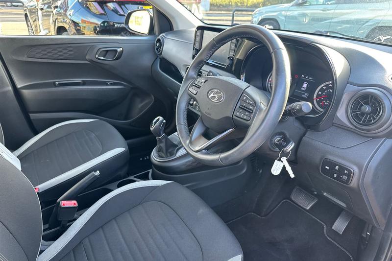 Used Hyundai i10 2023 for sale - 76394178: Photo 38