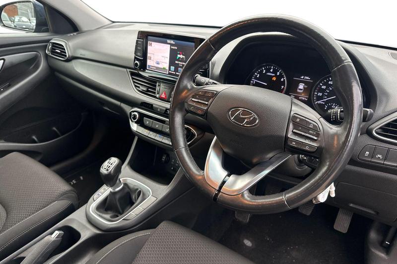 Used Hyundai i30 2017 for sale - 77019029: Photo 10