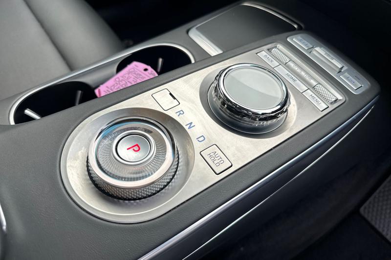 Used Genesis GV70 2024 for sale - 76957152: Photo 34