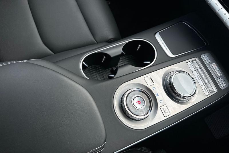 Used Genesis GV70 2024 for sale - 76957152: Photo 36