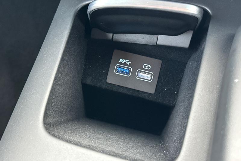 Used Genesis GV70 2024 for sale - 76957152: Photo 37